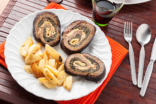 عکس تبلیغاتی غذا رولت گوشت