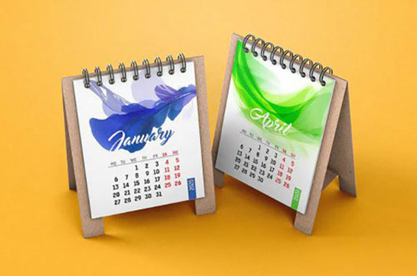 موکاپ تقویم رومیزی
