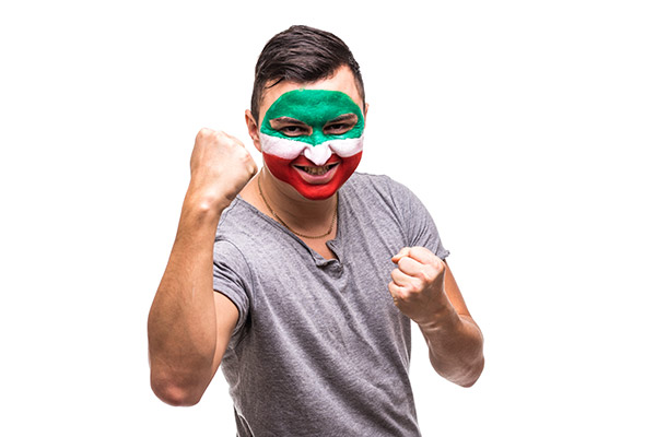 عکس کارکتر تبلیغاتی مرد ایرانی