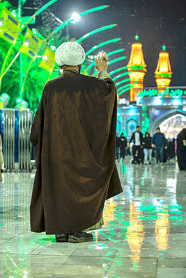 عکس روحانی در بین الحرمین