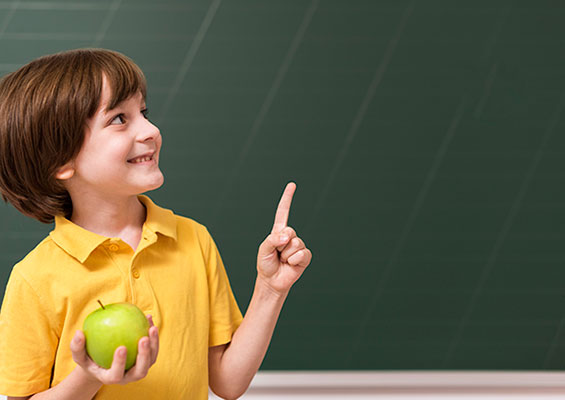 عکس دانش آموز مدرسه