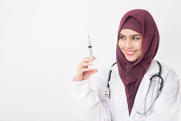 عکس پزشک محجبه