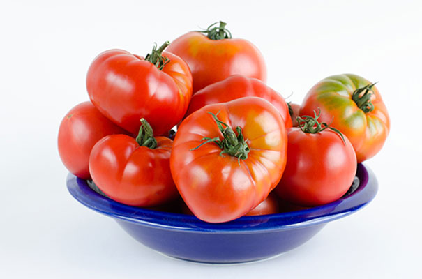 عکس تبلیغاتی گوجه فرنگی