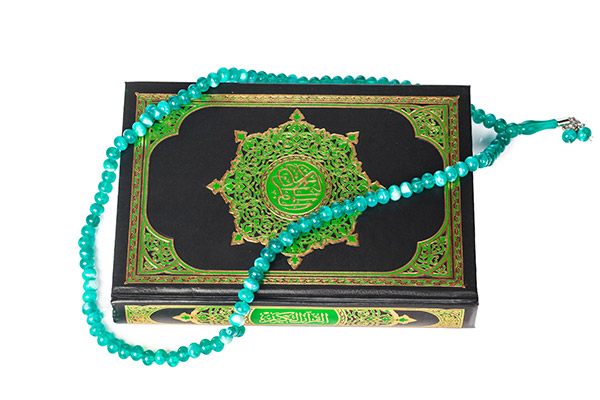عکس قرآن و تسبیح