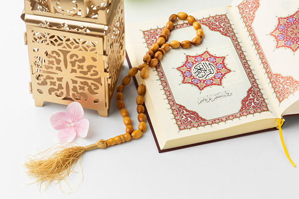 عکس قرآن و تسبیح