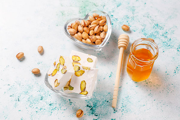 عکس با کیفیت گز پسته‌ای