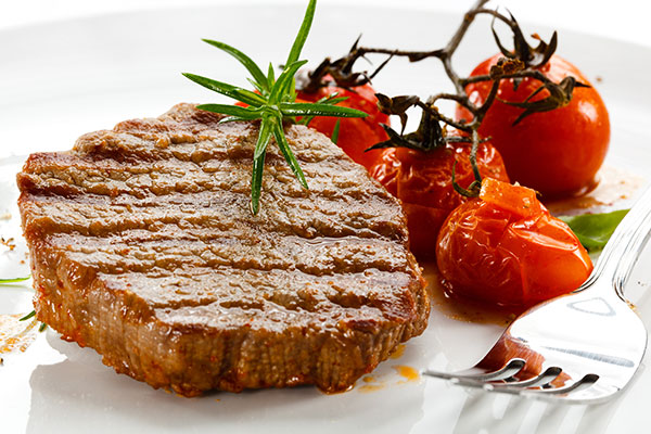 عکس تبلیغاتی غذا استیک گوشت