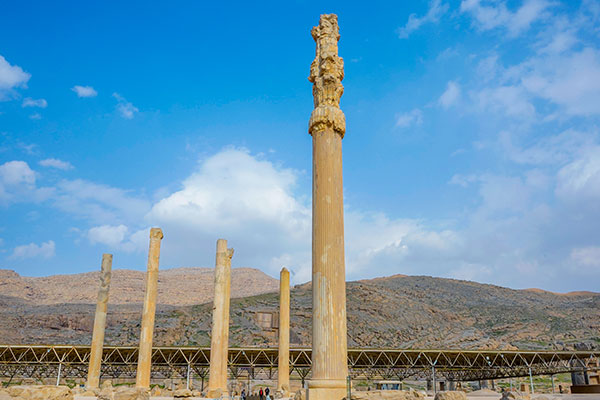 عکس کاخ صد ستون تخت جمشید