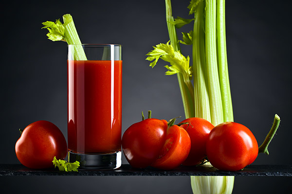 عکس آب گوجه فرنگی