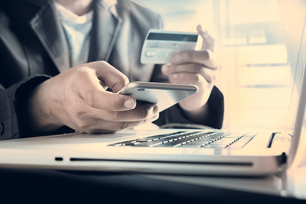 عکس کارت بانکی و پرداخت آنلاین