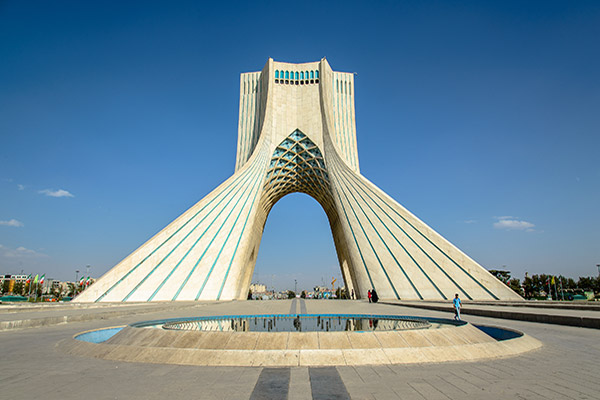 عکس برج آزادی تهران