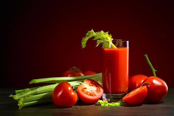 عکس آب گوجه فرنگی