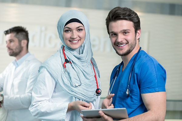 عکس تبلیغاتی پزشک آقا و خانم