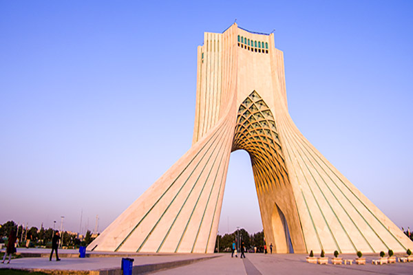 عکس برج آزادی تهران