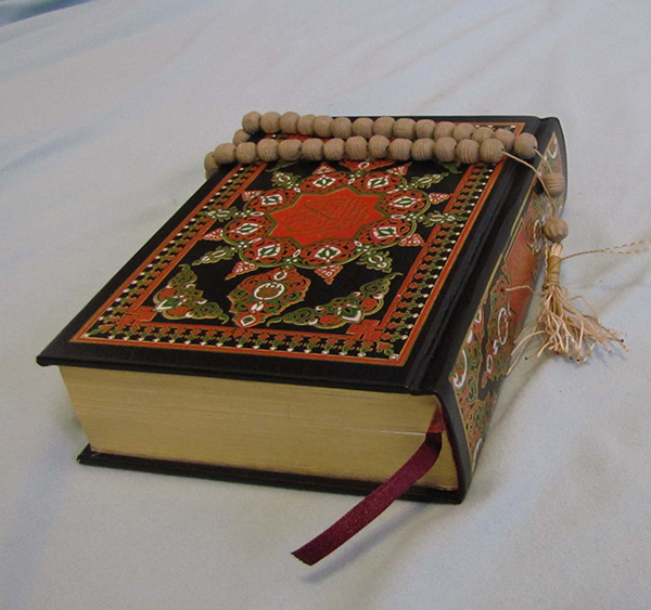 عکس قرآن و تسبیح
