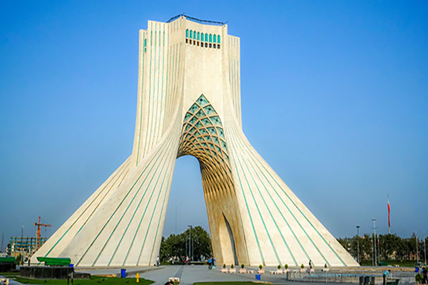 عکس برج آزادی تهران
