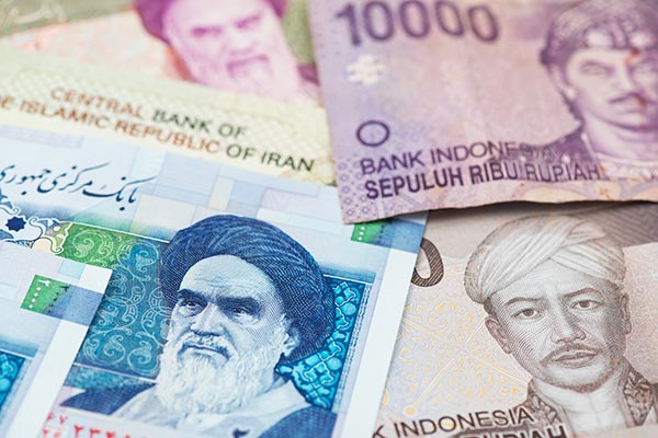 عکس اسکناس ایران و ارز خارجی