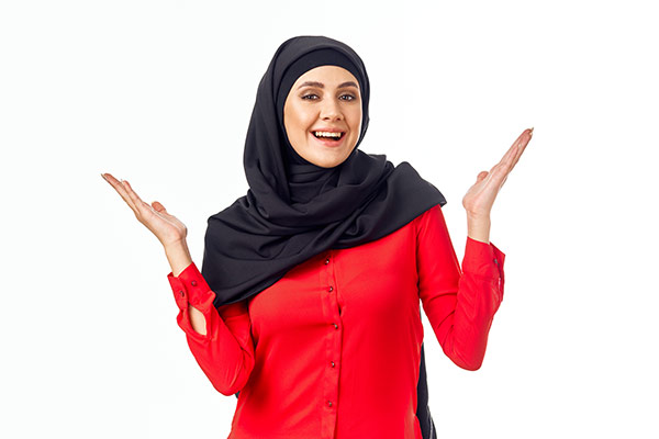 عکس تبلیغاتی خانم با حجاب