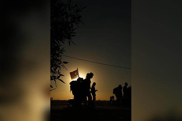 عکس پیاده روی اربعین